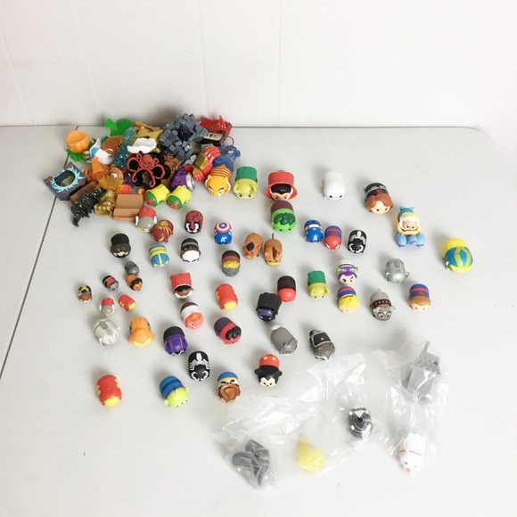 Tsum Tsum Large Lot of Over 220 Pieces New Marvel Disney - Picture 11 of 13